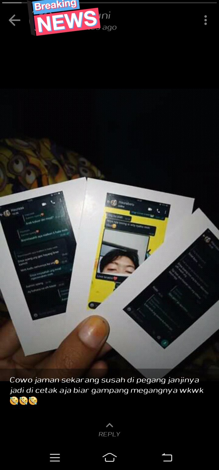 Status WA yang bikin tepuk jidat